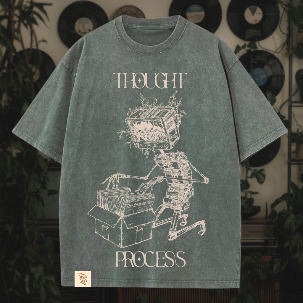 "Circuit Diggin" T-Shirt